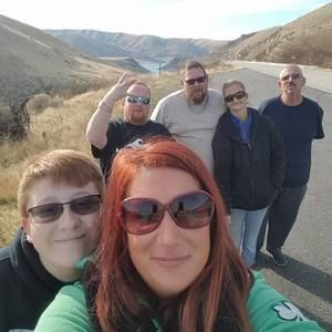 Meet your Posher, Sandy